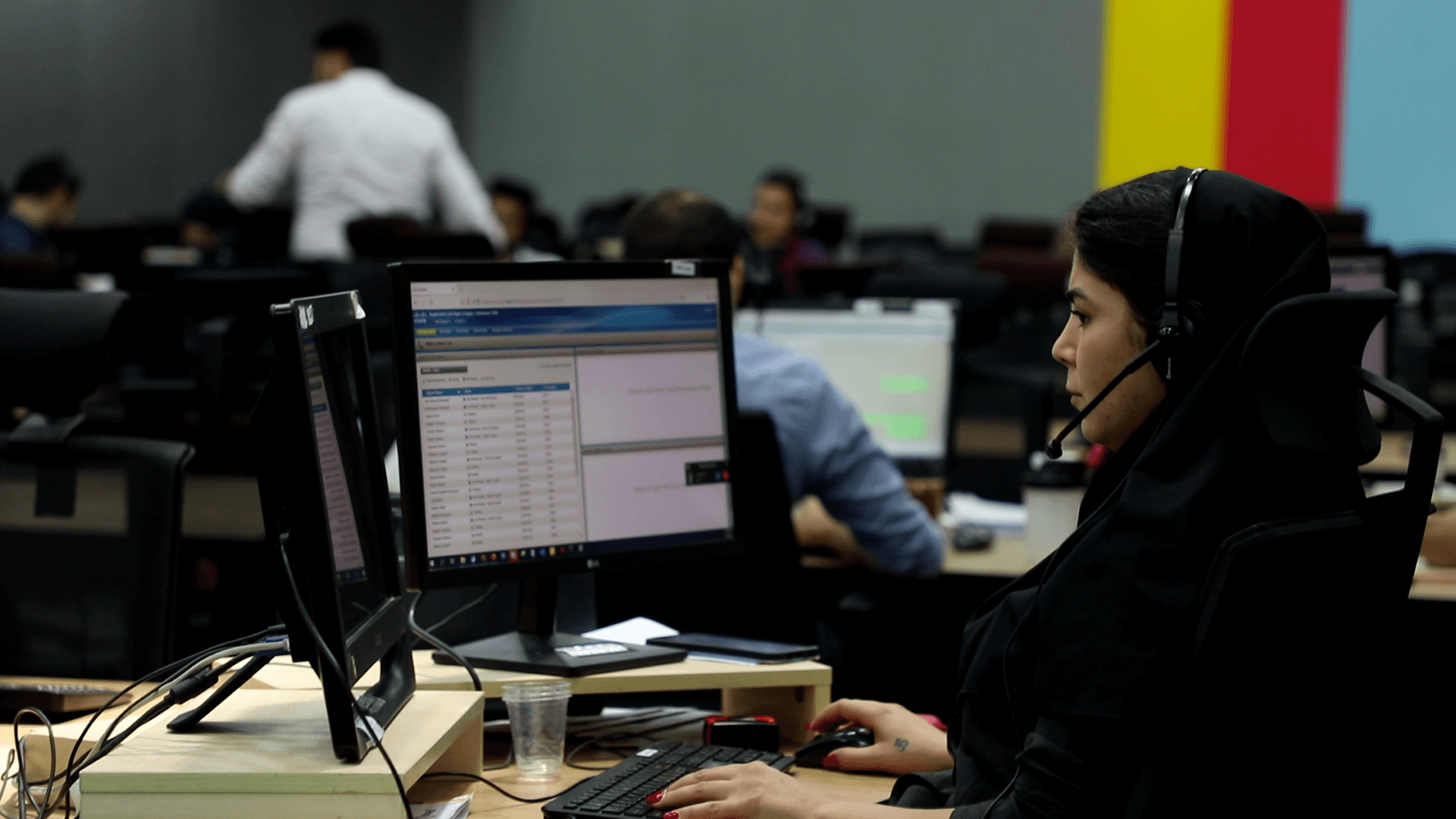 همراه شما در هر قدم؛ مرکز پشتیبانی SELFiT